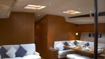 Yacht SEJAA -  Salon View forward